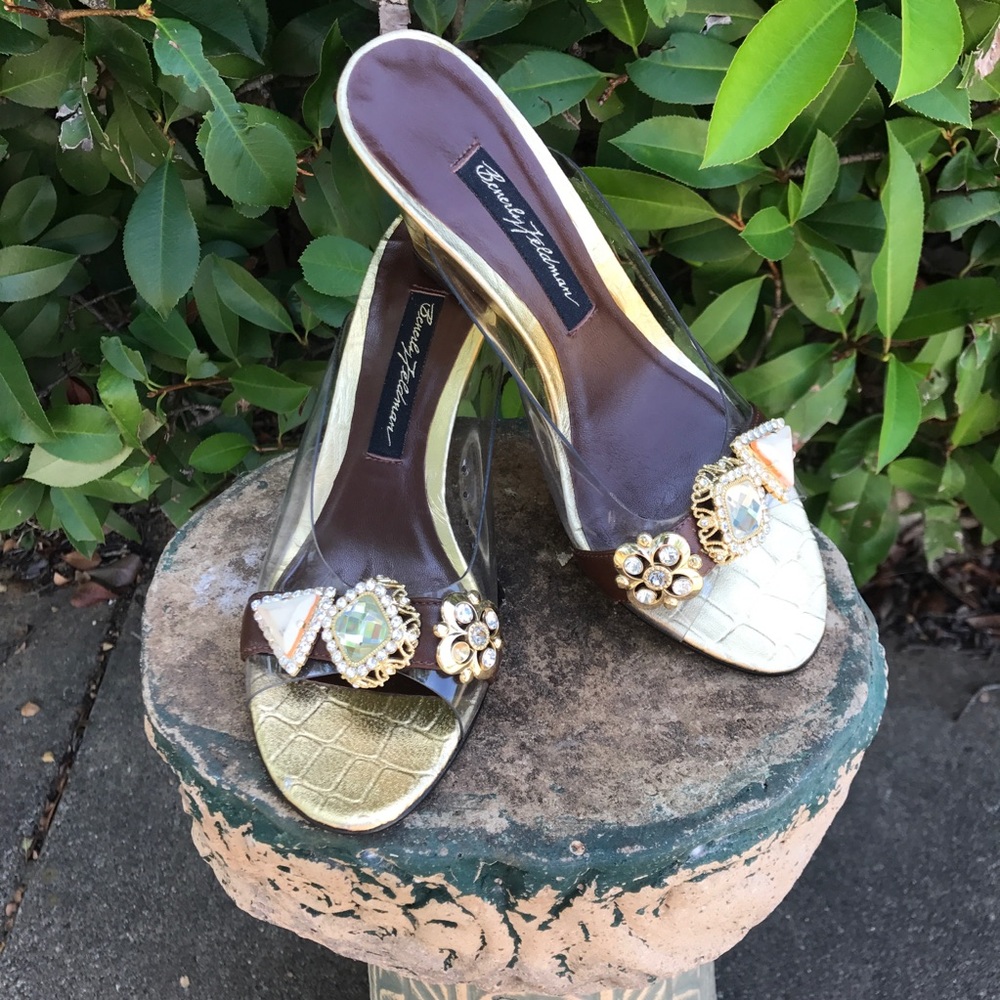 Beverly Feldman Wedges